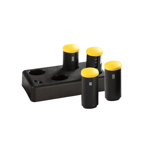 C200-knobs_on-a-knob-block3-2