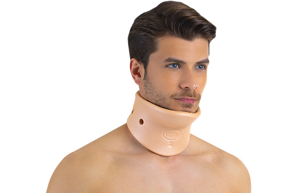 code-104-nelson-collar-with-chin-support_f