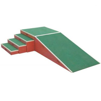 Exercise-ramp-and-curbs